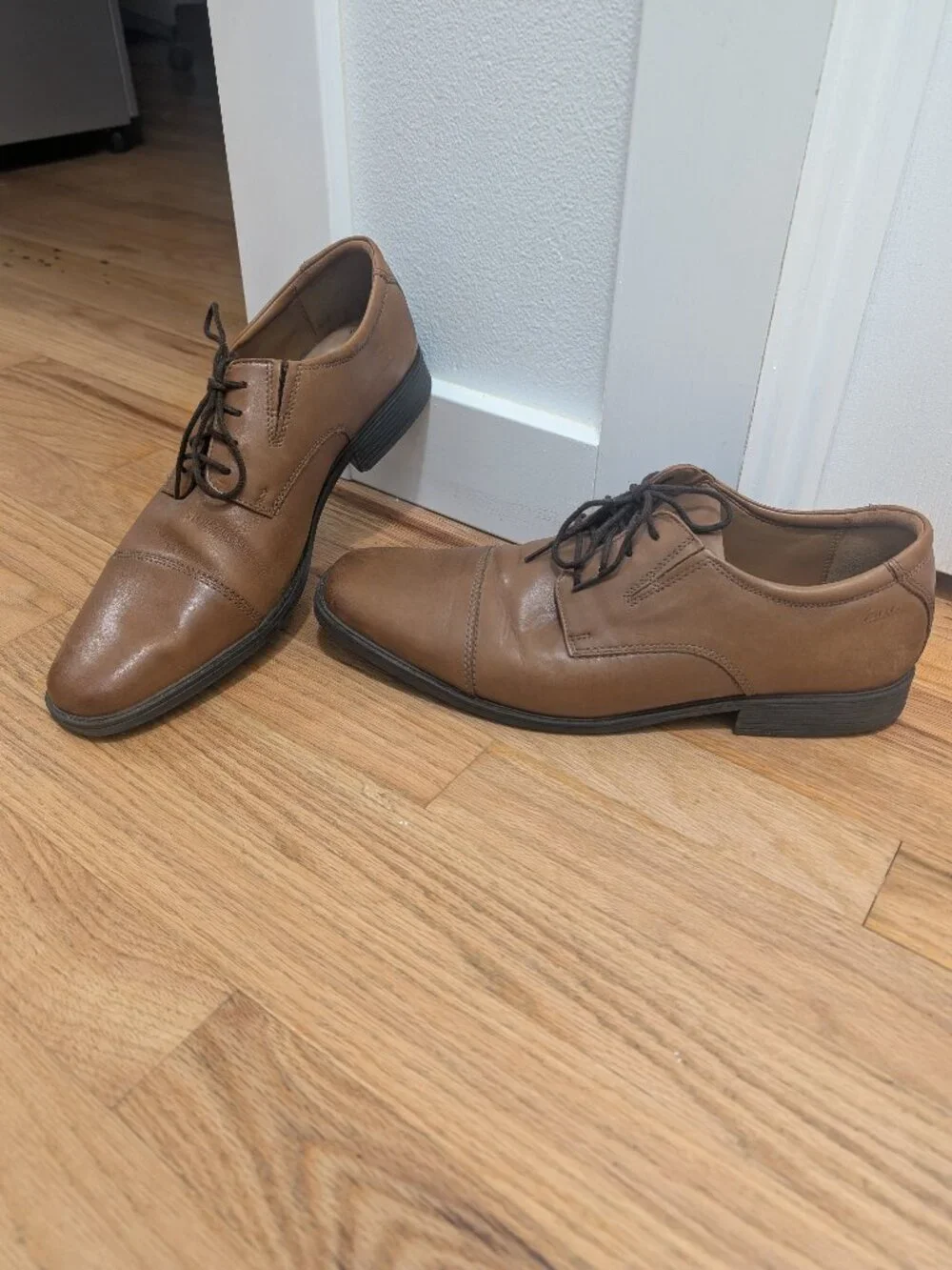 CLARKS COLLECTION Dress Shoes Mens 11.5M Brown Leather Oxford Cap Toe TILDEN